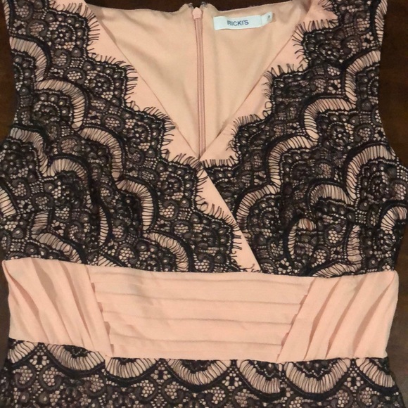 RICKI’S Lace Dress - Picture 2 of 2